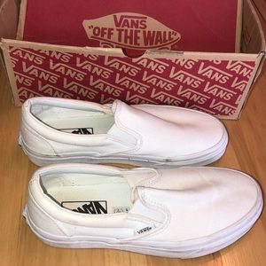 White Vans Women’s 7